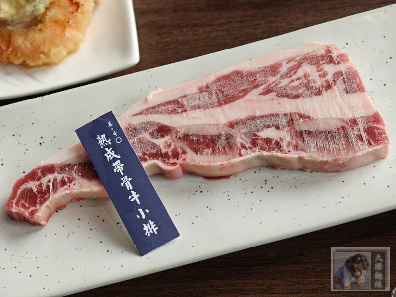 銀山燒肉熟成帶骨牛小排肉盤